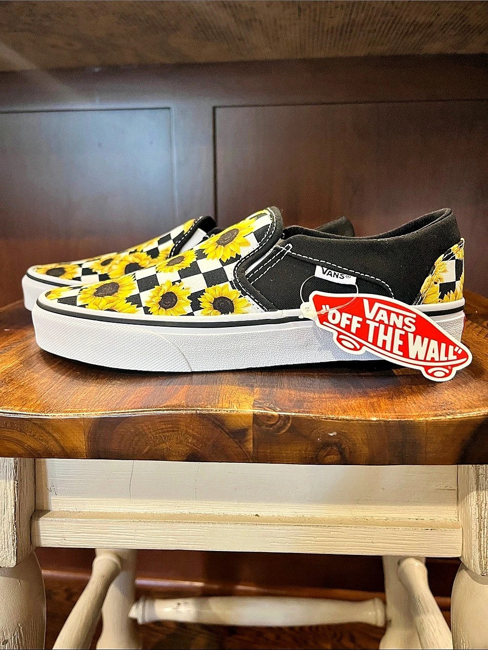 Vans Classic Slip-On Sunflower black/white Checkerboard women’s US 7.0